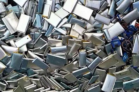 孝南杨店附近回收钛酸锂电池✔叉车蓄电池回收✔收购UPS蓄电池公司
